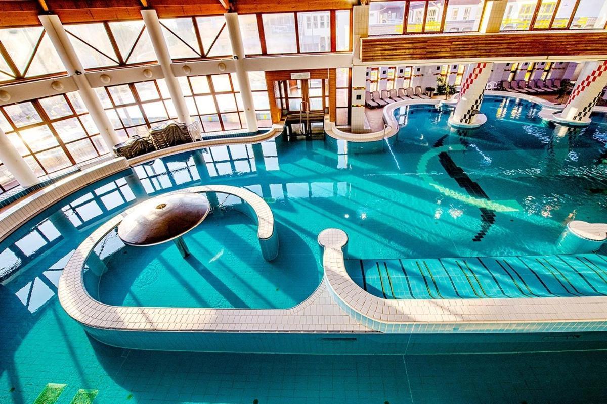 Sunset Wellness Apartman Zalakaros公寓 外观 照片